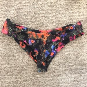 Boys and arrows cheeky bikini bottom